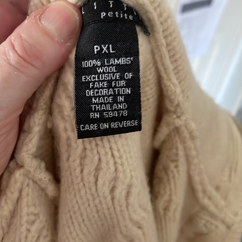 Carole Little Petite 22”bust 21” length petite hooded 💯 %LAMB’SWOOL - Picture 6 of 10